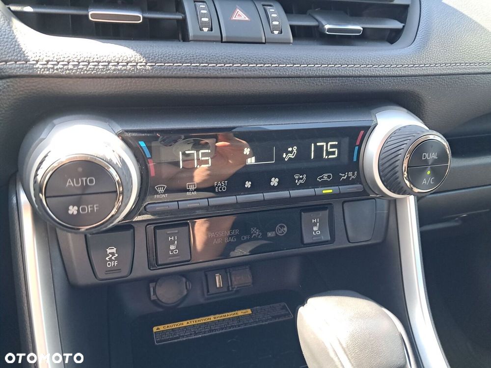 Toyota RAV4 2.5 Hybrid Comfort 4x2 - 23