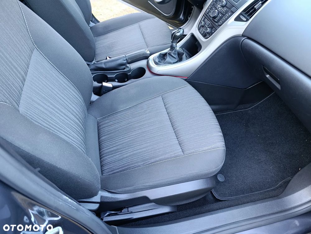 Opel Astra 2.0 CDTI DPF Sport - 33