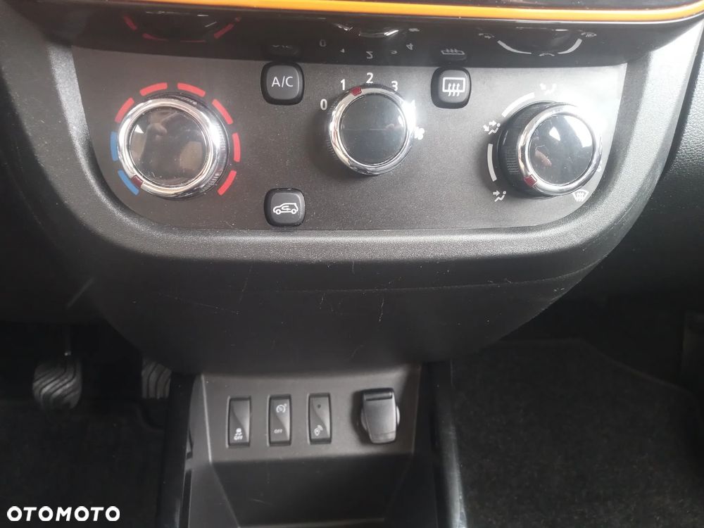Dacia Spring - 14
