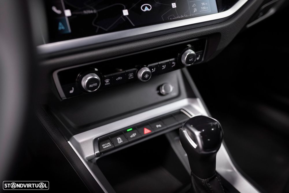 Audi Q3 Sportback - 32