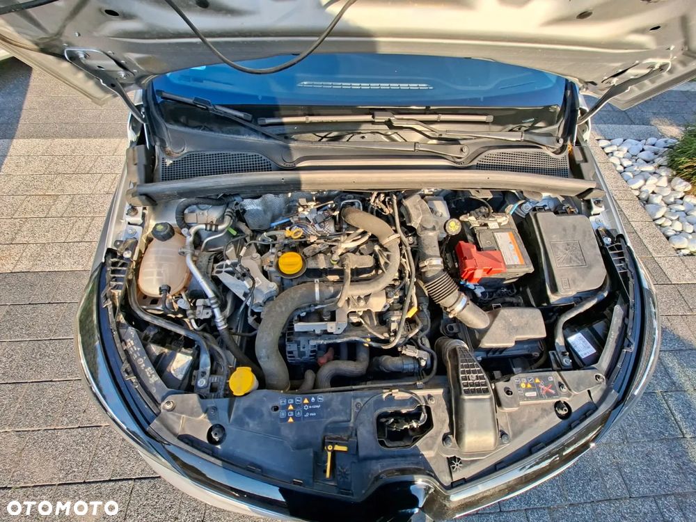 Renault Clio 1.0 TCe Techno - 9