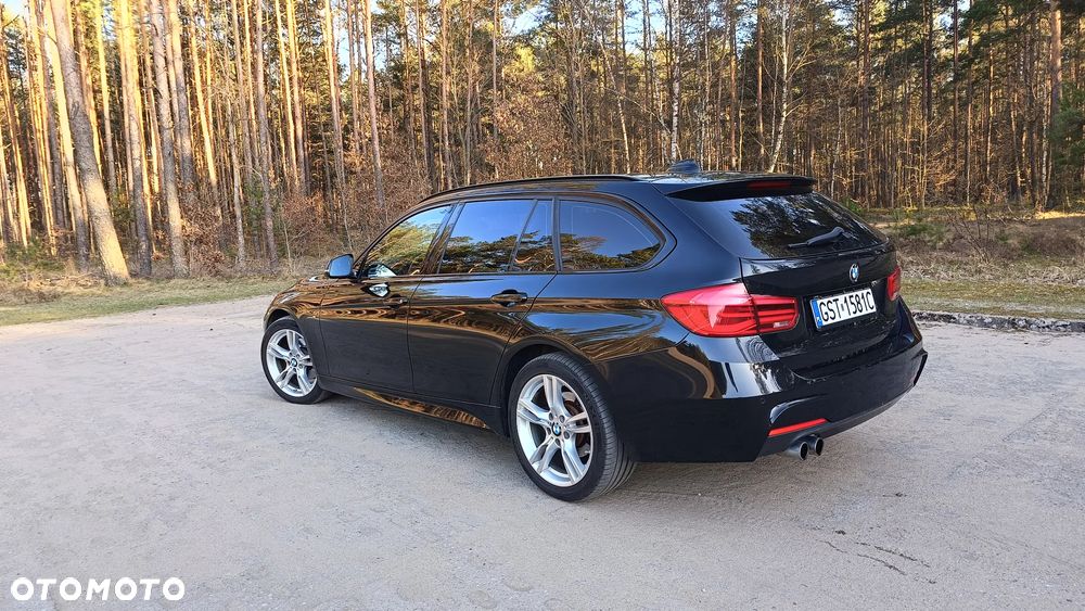 BMW Seria 3 320d M Sport - 3