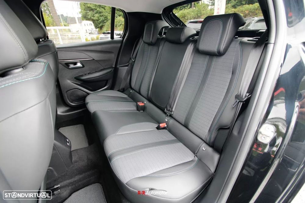 Peugeot 208 1.2 PureTech Allure - 10