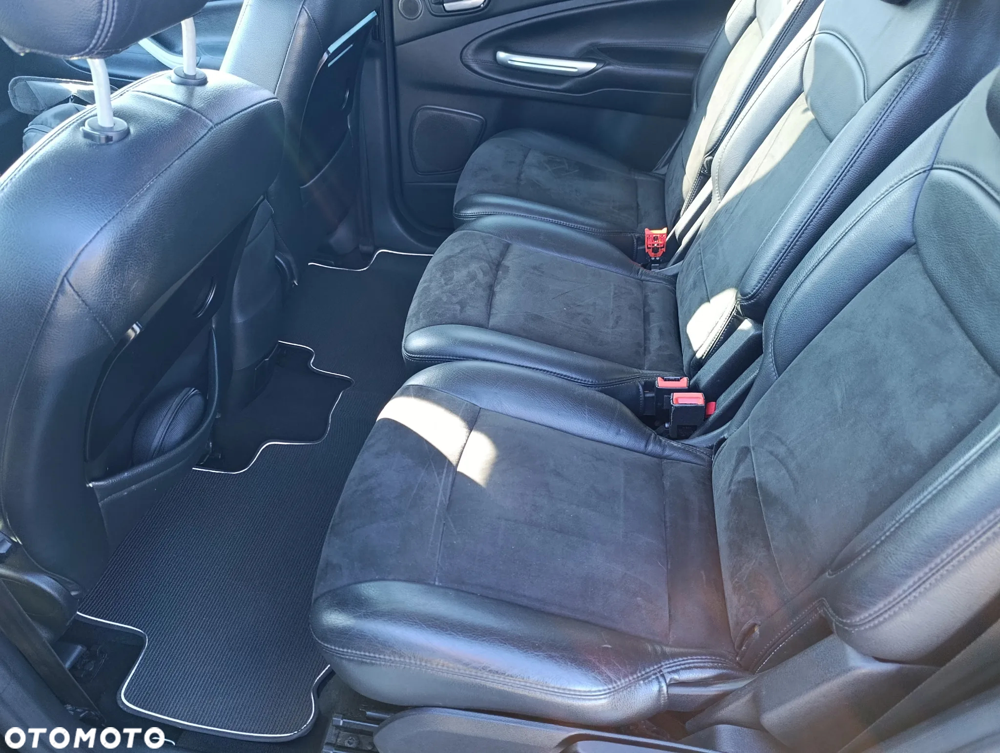 Ford S-Max 2.0 TDCi DPF Titanium MPS6 - 12