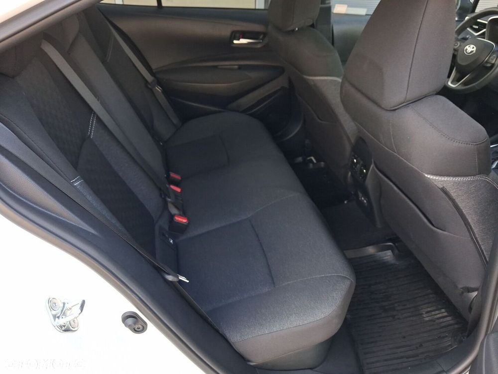 Toyota Corolla 1.8 Hybrid Style - 15