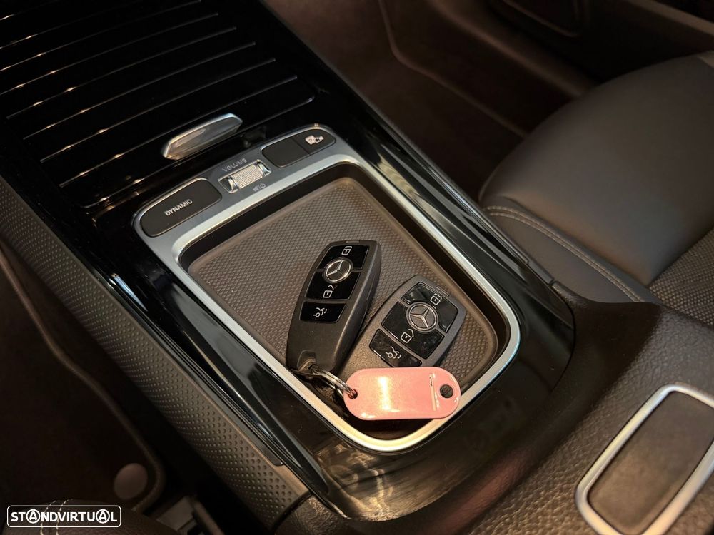 Mercedes-Benz GLA 180 7G-DCT Progressive - 16