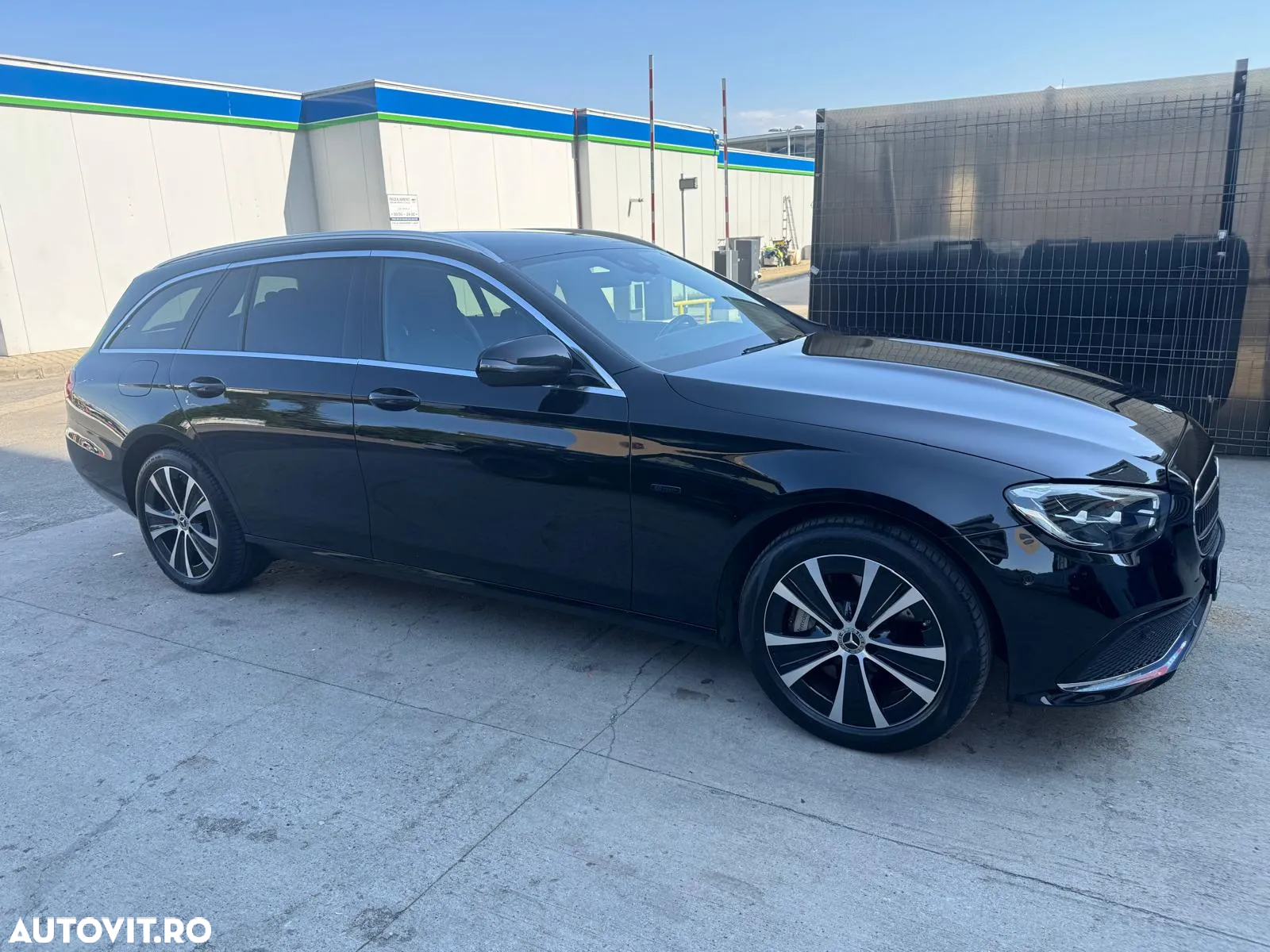 Mercedes-Benz E 300 de 4Matic 9G-TRONIC Avantgarde - 7