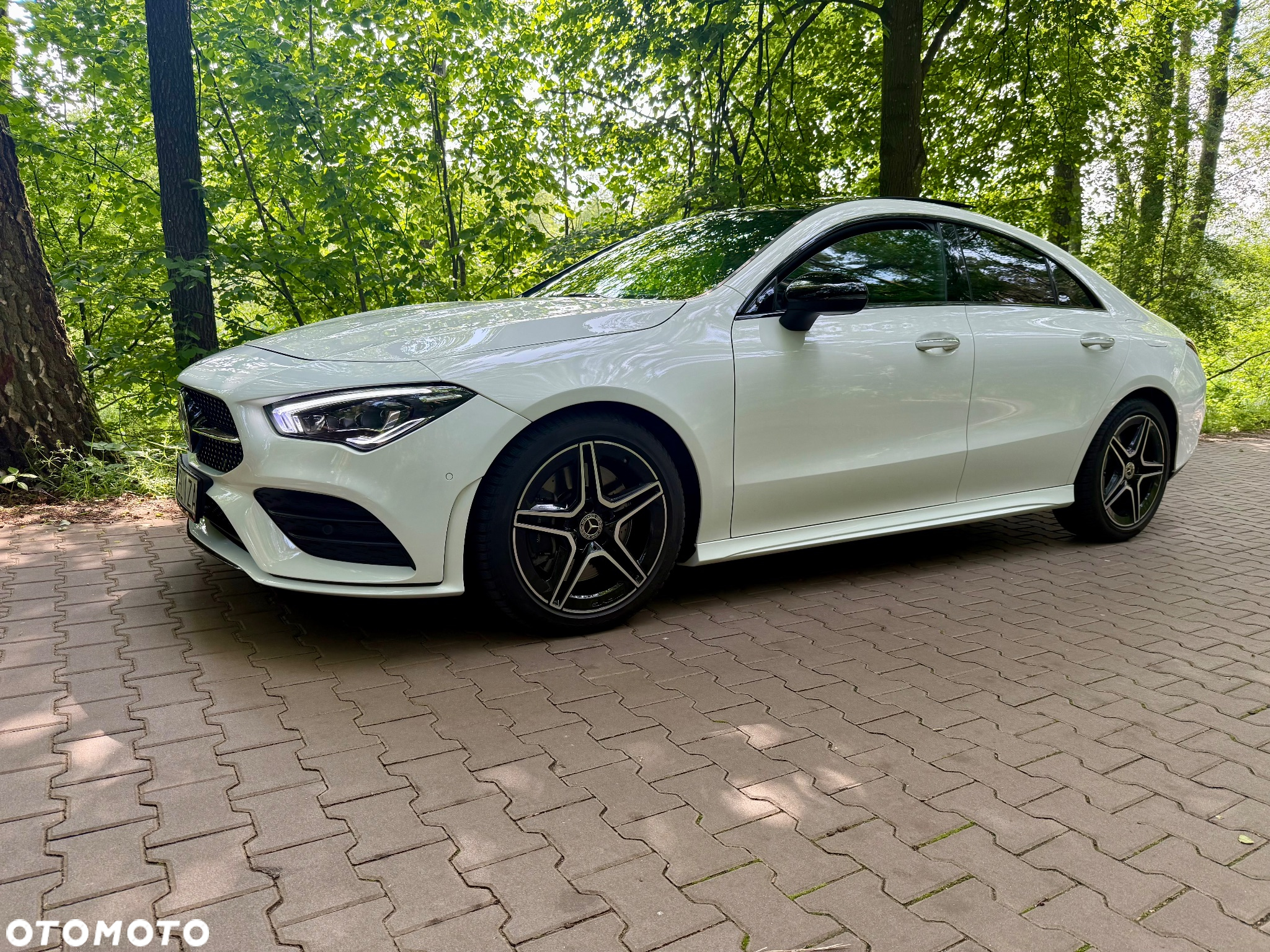 Mercedes-Benz CLA 250 4-Matic AMG Line 7G-DCT - 31