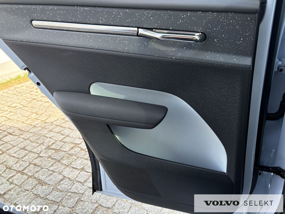 Volvo EX30 - 13