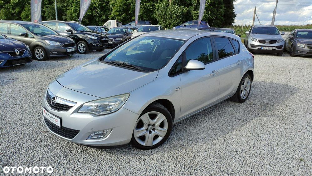 Opel Astra - 16
