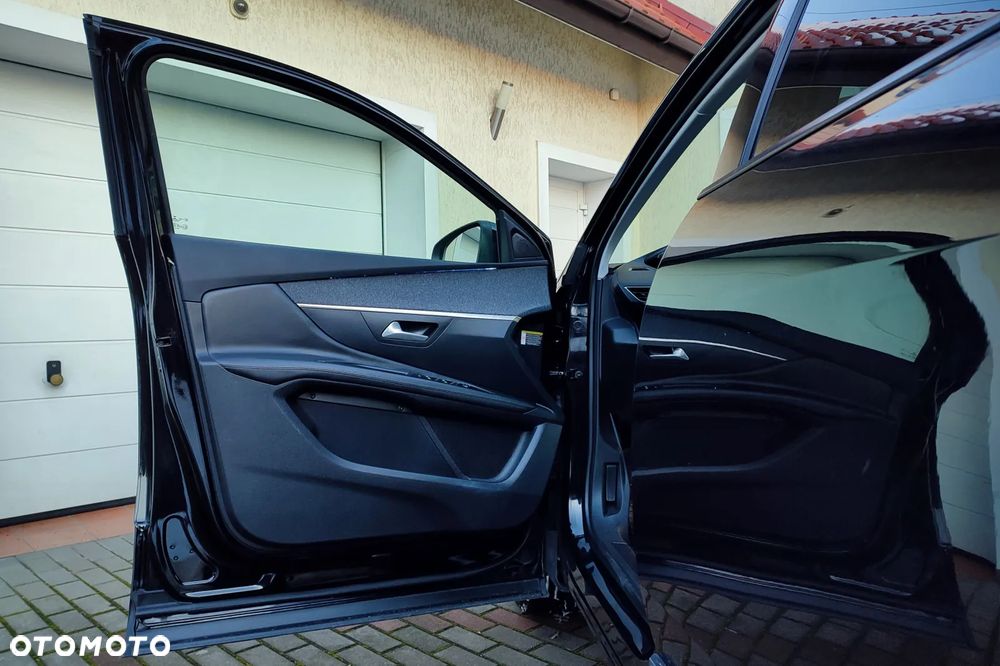 Peugeot 3008 HDi 115 Allure - 10