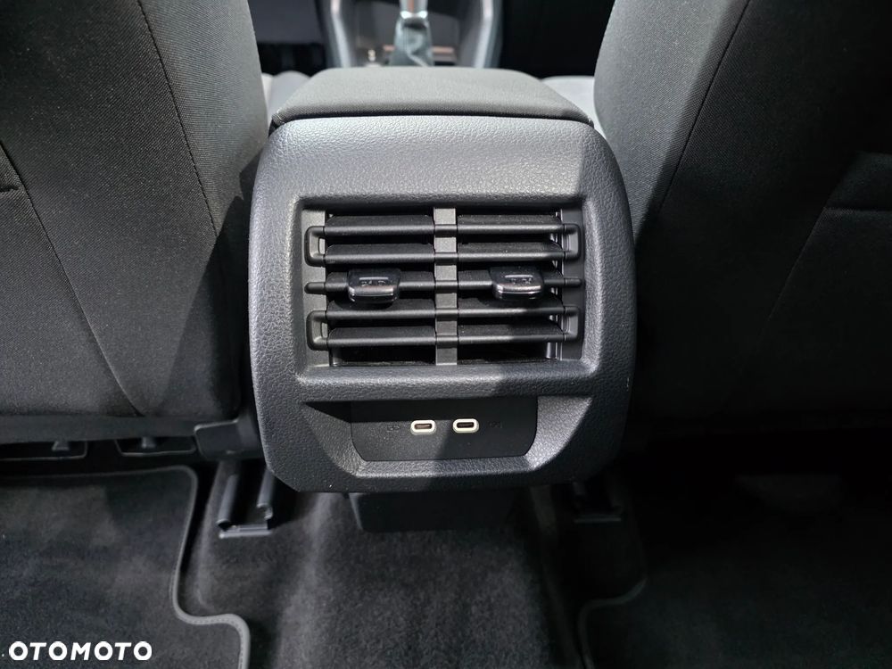 Ford Tourneo Connect 2.0 EcoBlue Active - 25