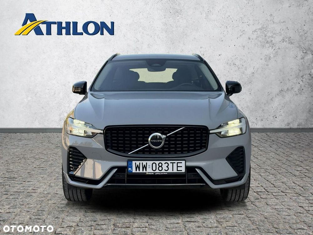 Volvo XC 60 B4 B Plus Dark - 8