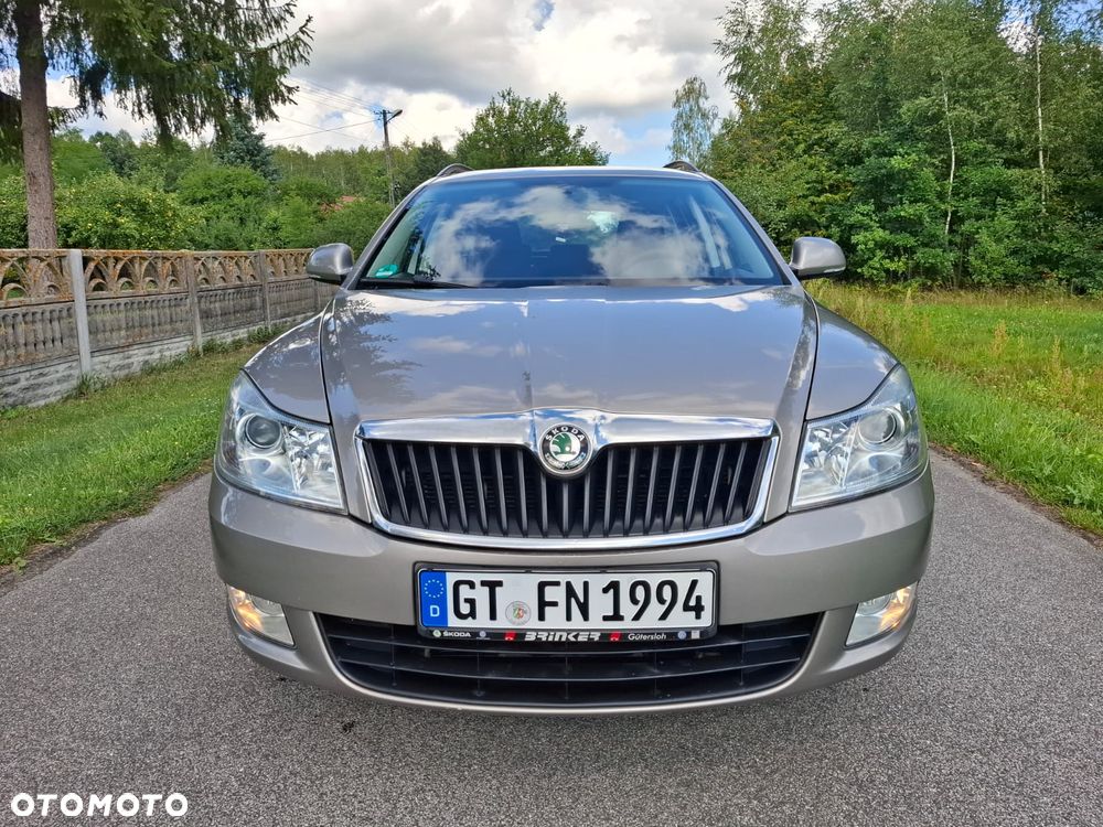 Skoda Octavia 1.6 Combi Style - 2