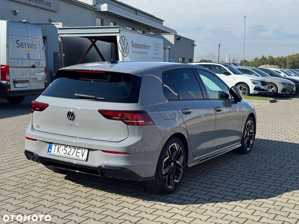 Volkswagen Golf VIII 1.5 eTSI EVO R-Line DSG - 5