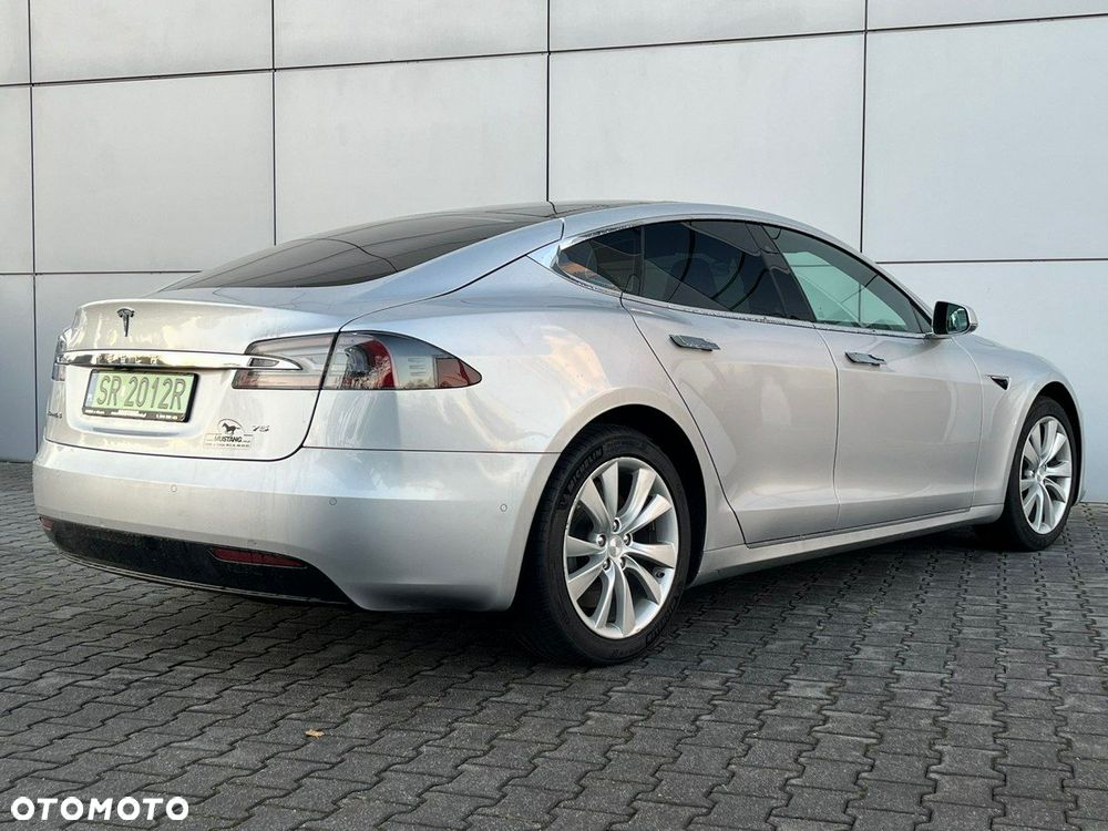 Tesla Model S 75 - 9