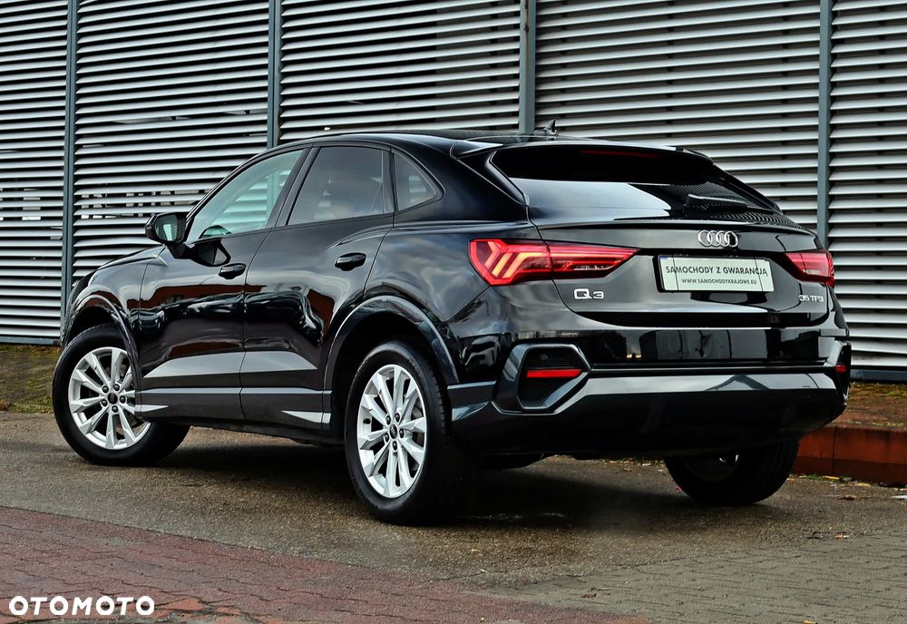 Audi Q3 Sportback - 8
