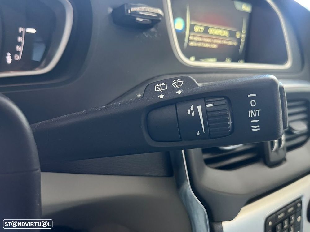 Volvo V40 Cross Country 1.6 D2 Volvo Ocean Race Powershift - 18