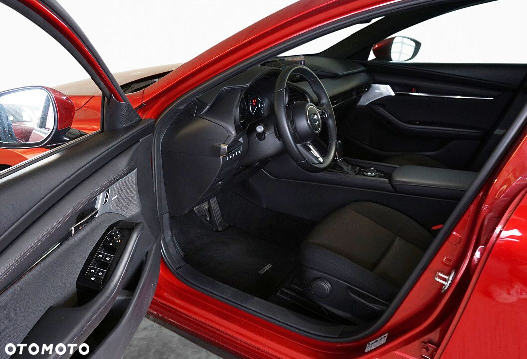 Mazda 3 - 7