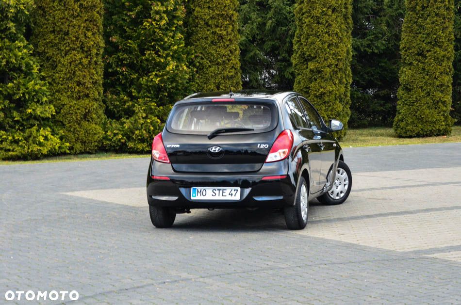 Hyundai i20 1.25 Comfort - 23