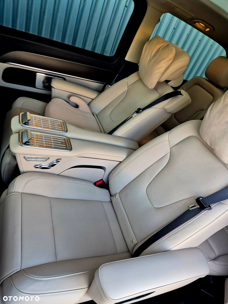 Mercedes-Benz Klasa V 300 d 4-Matic 9G-Tronic Exclusive (długi) - 16