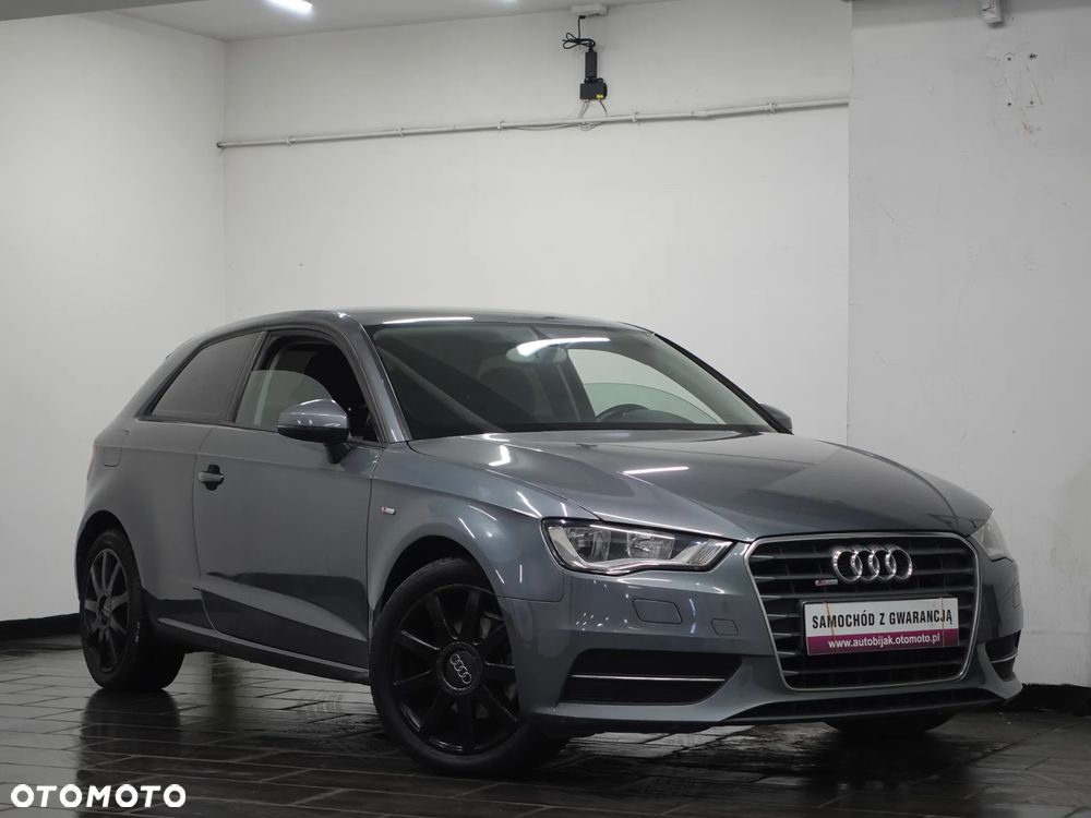 Audi A3 Sportback 2.0 TDI Ambiente - 10