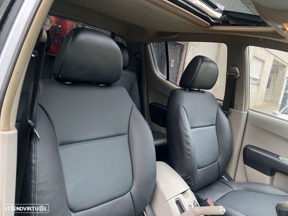 Mitsubishi L200 2.5 DI-D CD Intense 4WD - 26