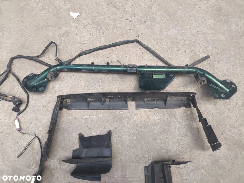 Audi 80 B4 Cabrio Coupe Typ89 V6 2.6 2.8 KIEROWNICA POWIETRZA WLOT ŁAPACZ PAS PRZEDNI 895805985 893805965 8A0915437 8A0805647 - 6