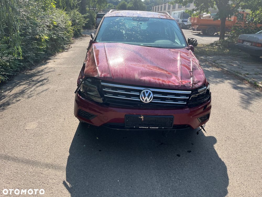 Volkswagen Tiguan - 2