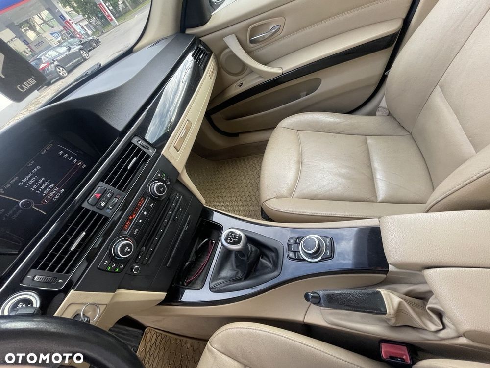 BMW Seria 3 320d Eff.Dynamics - 11