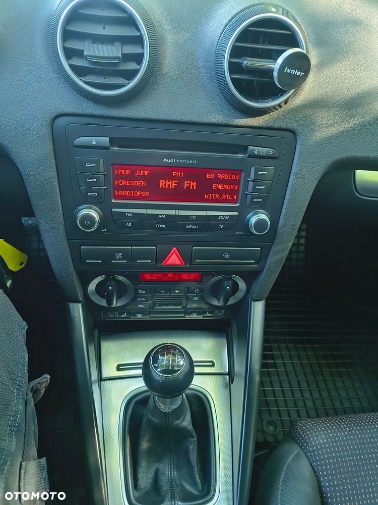 Audi A3 3-drzwiowe 1.4 TFSI Ambition - 13