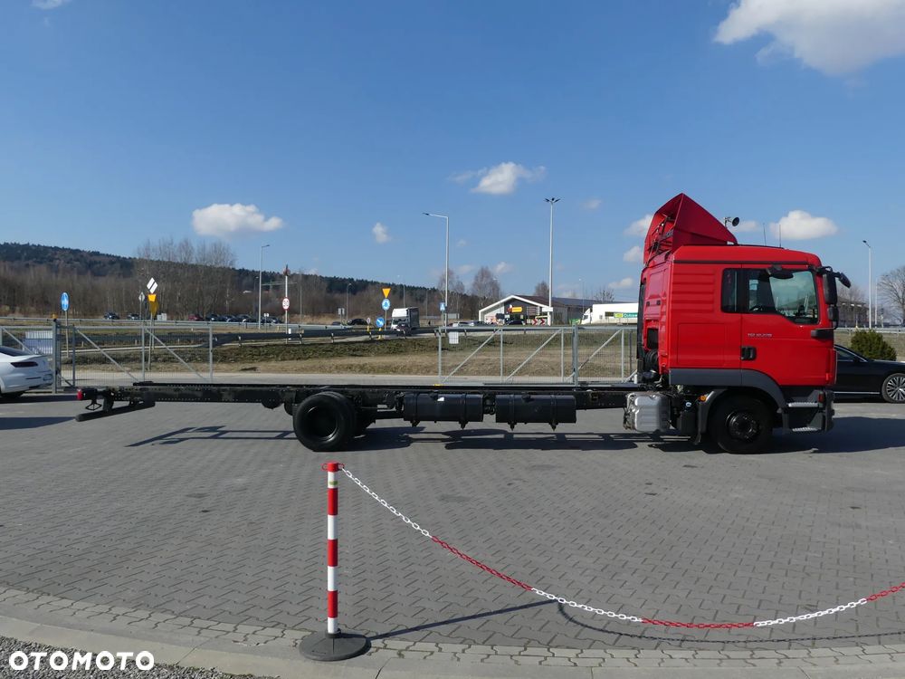 MAN TGL 12.220 / AUTOMAT / NISKI PRZEBIEG / EURO 6 / - 10