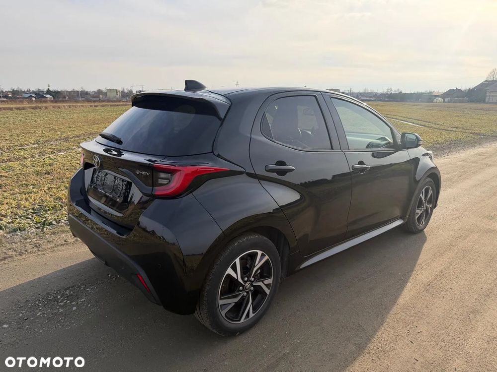 Toyota Yaris Hybrid 1.5 Active - 8