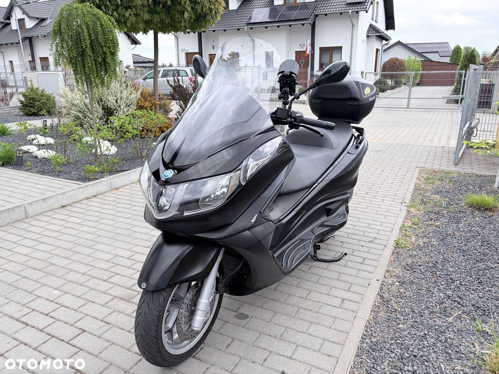 Piaggio X10 - 2