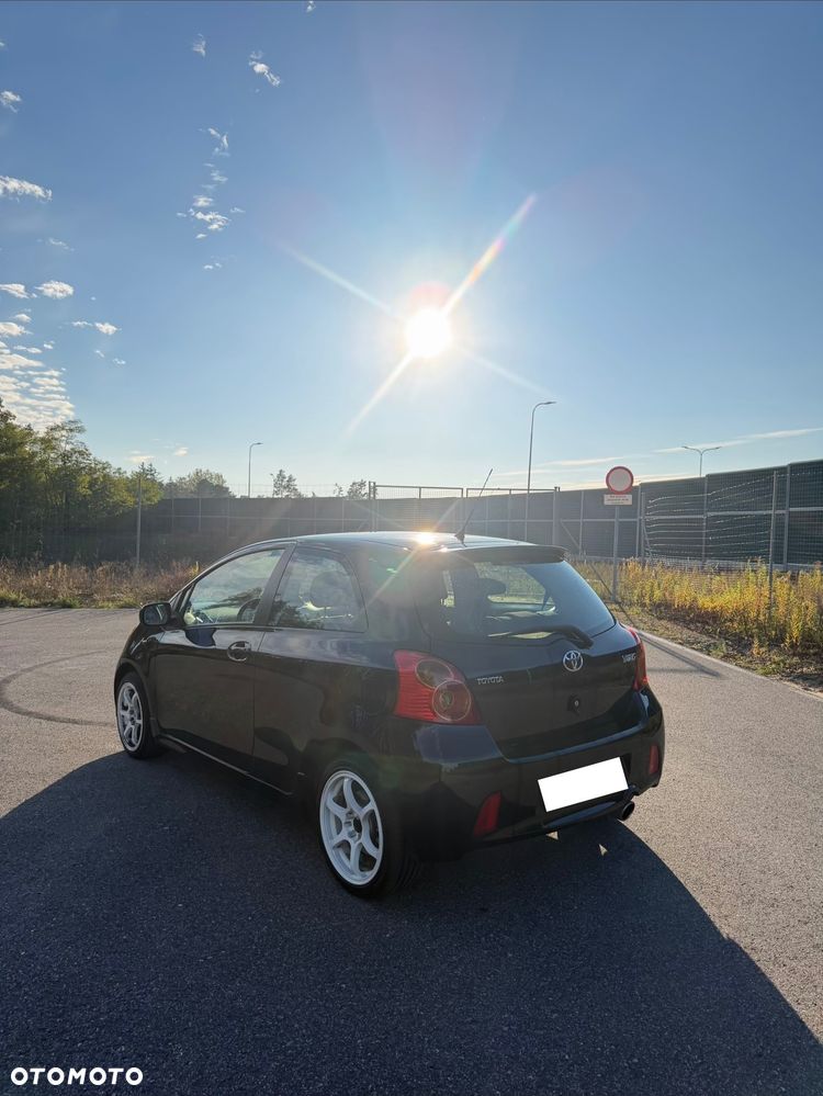 Toyota Yaris 1.8 VVT-i TS - 5