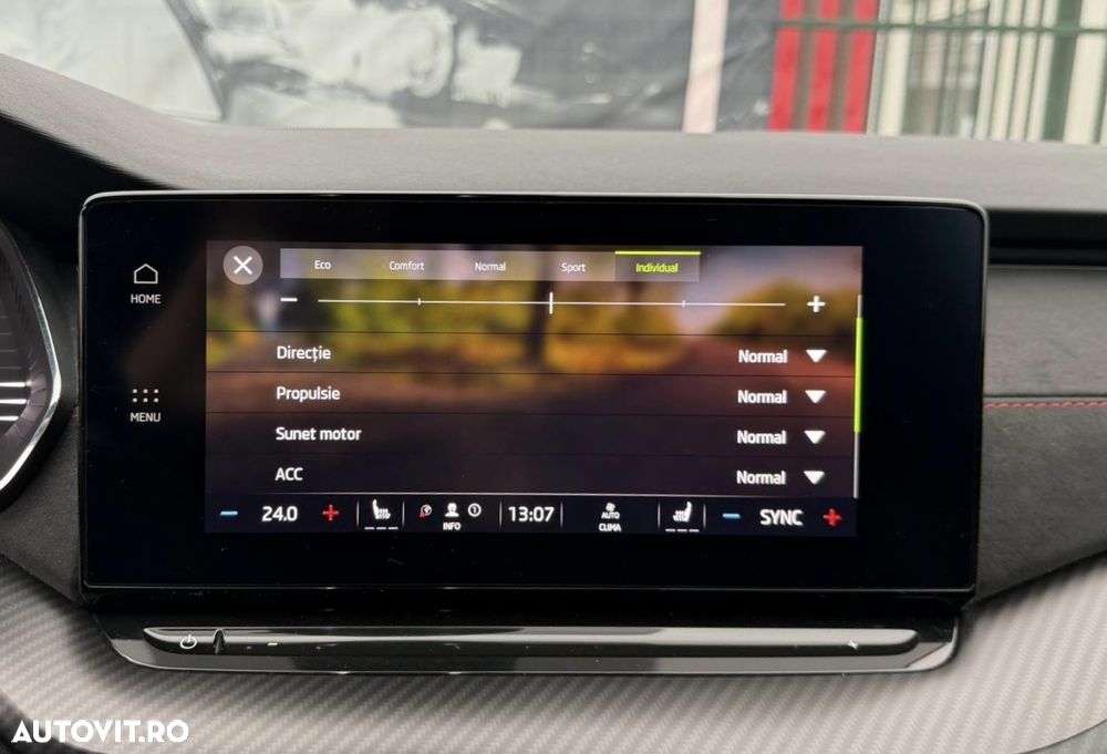 Skoda Octavia 2.0 245 TSI DSG RS - 31