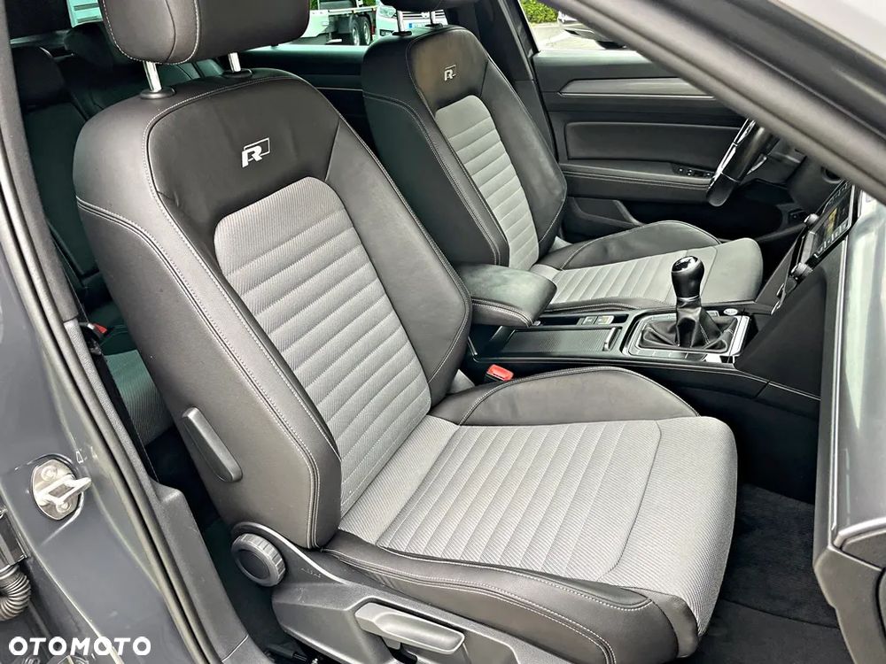 Volkswagen Passat Variant 1.6 TDI (BlueMotion Technology) Comfortline - 29