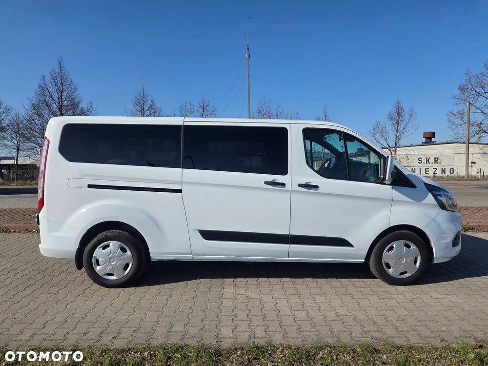 Ford Transit Custom 310 L2H1 Limited - 8