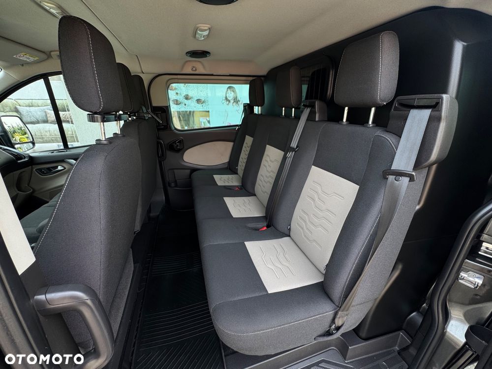 Ford Transit Custom 310 L2H1 Limited - 26