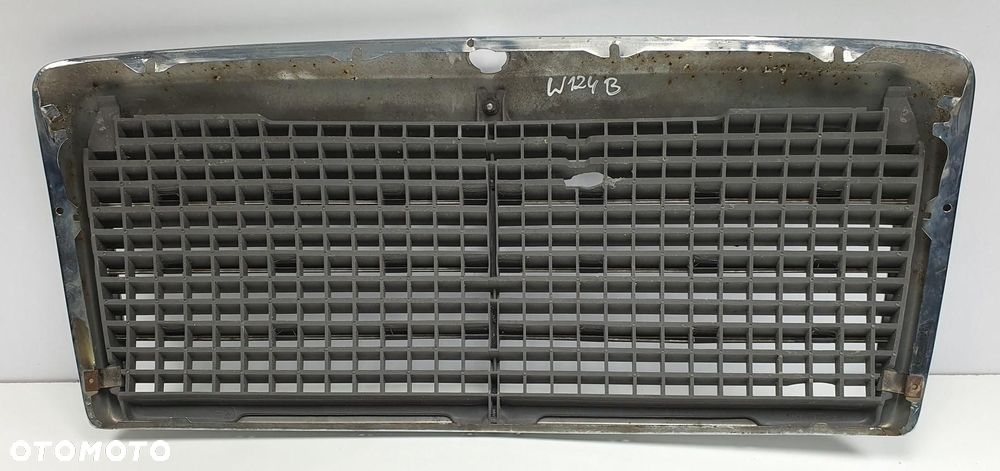 GRILL ATRAPA MERCEDES W124 - 10