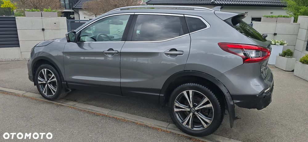 Nissan Qashqai 1.2 DIG-T Xtronic TEKNA+ - 16