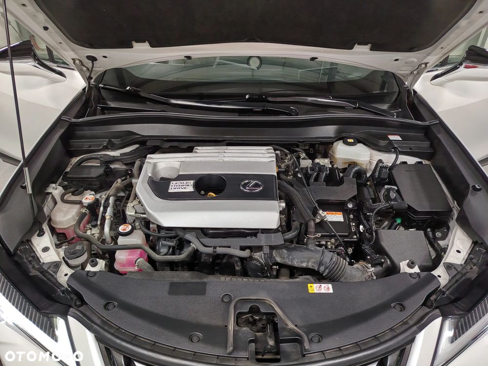Lexus UX 250h Elegance 2WD - 36