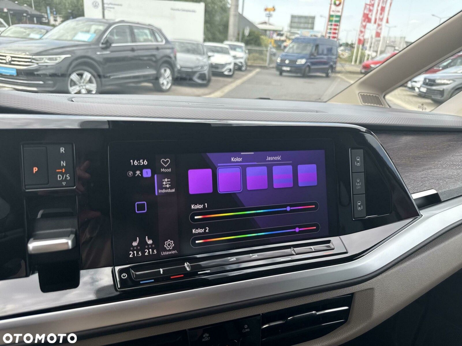 Volkswagen Multivan 2.0 TDI L1 Style DSG - 25