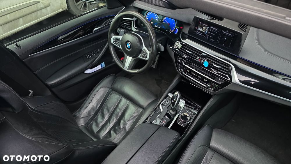 BMW Seria 5 540d xDrive M Sport sport - 9