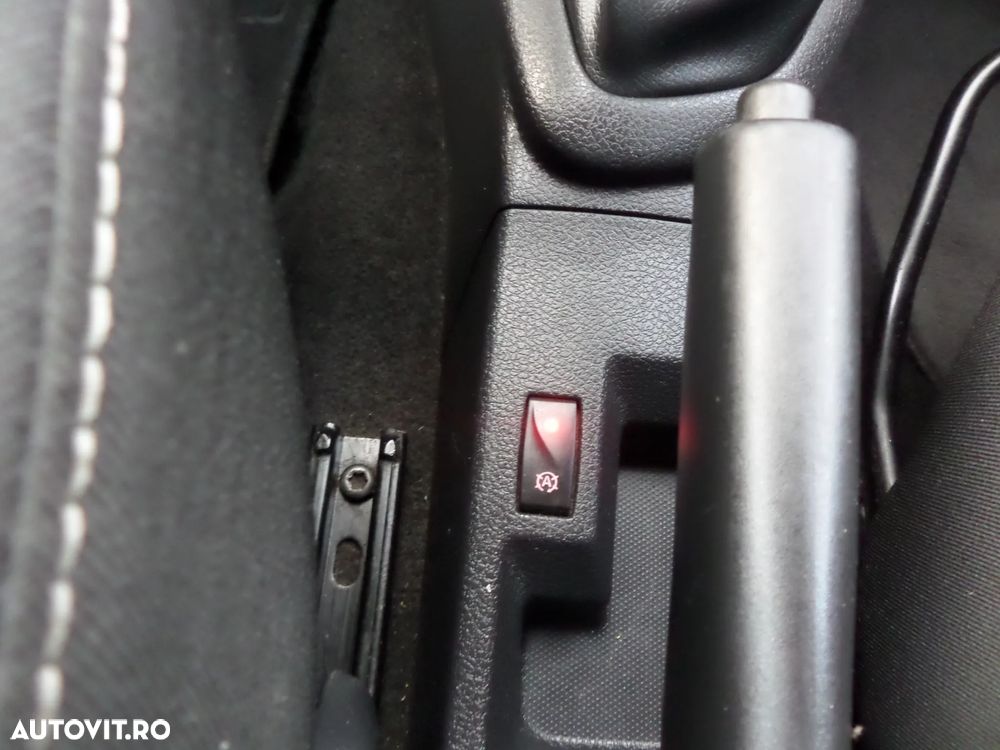 Dacia Logan 0.9 TCe Laureate - 31