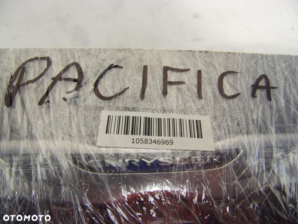 CHRYSLER PACIFICA 16-  BLENDA KLAPY BAGAŻNIKA - 9