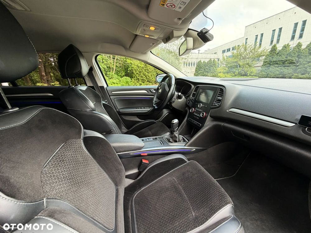 Renault Megane 1.3 TCe FAP Intens - 10