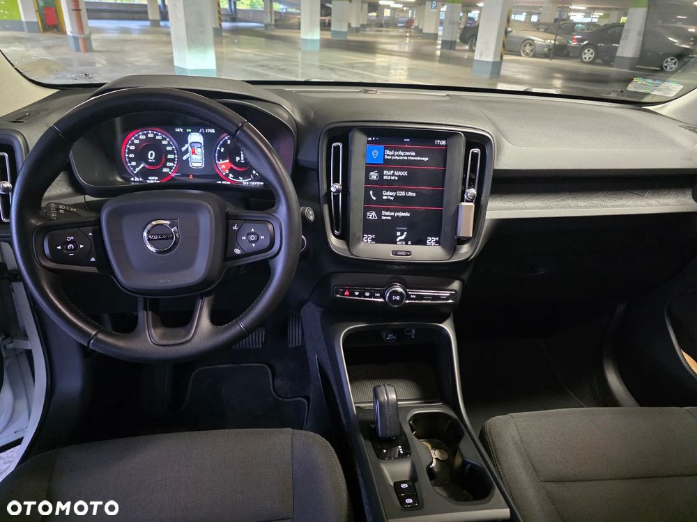 Volvo XC 40 T3 - 28