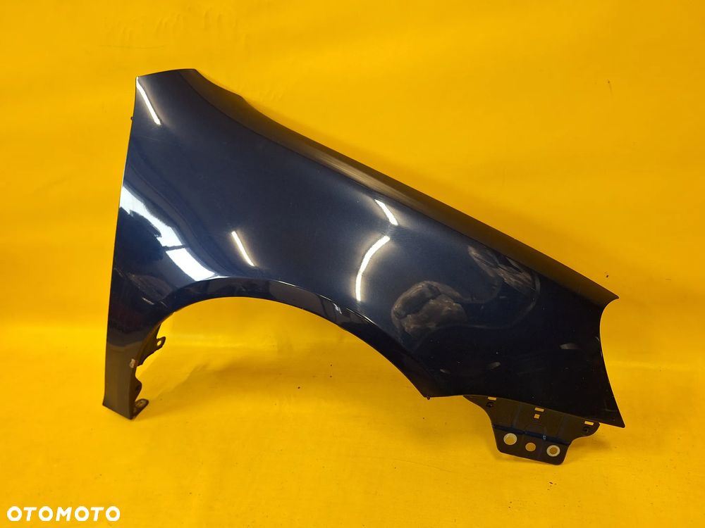 BŁOTNIK PRAWY PRZÓD PRZEDNI VOLKSWAGEN GOLF V 5D LAK: LD5Q NR495 - 2