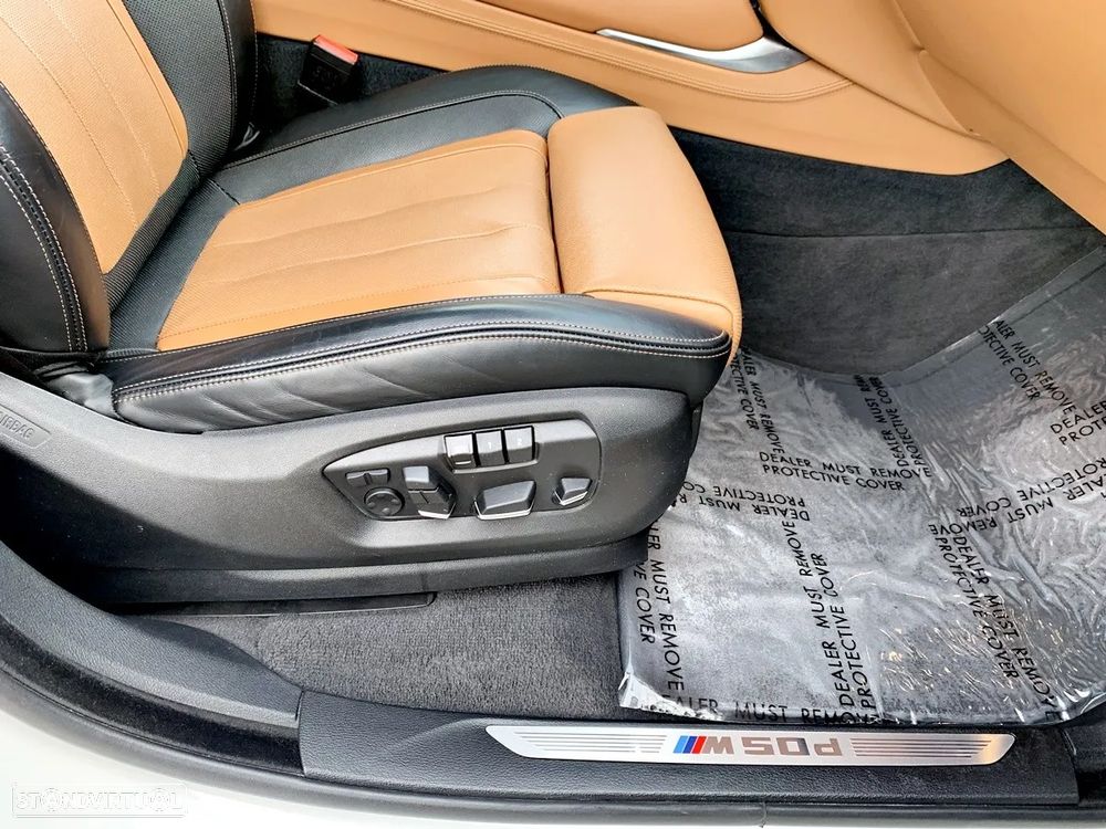 BMW X6 M50d - 26